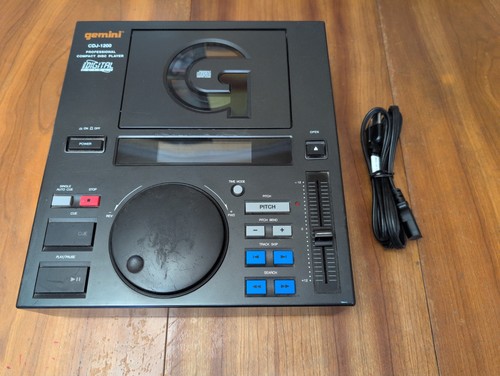 Lettore compact disc - lettore,